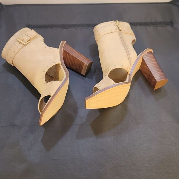 BRAND NEW JESSICA SIMPSON ROCHDALE OPEN TOE BOOTIE S2 - Picture 11 of 15